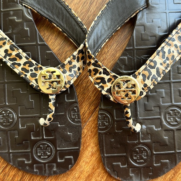 Tory Burch Leopard Flats - Picture 3 of 3